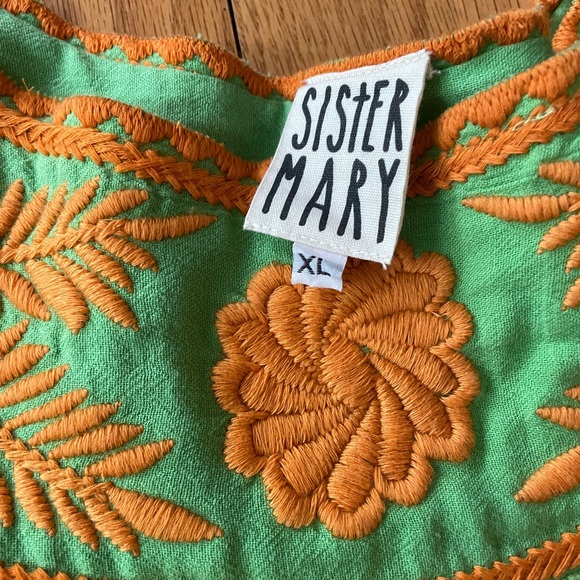 SISTER MARY Green Embroidered Women's Top - Picture 2 of 3